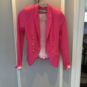 Pink fitted blazer